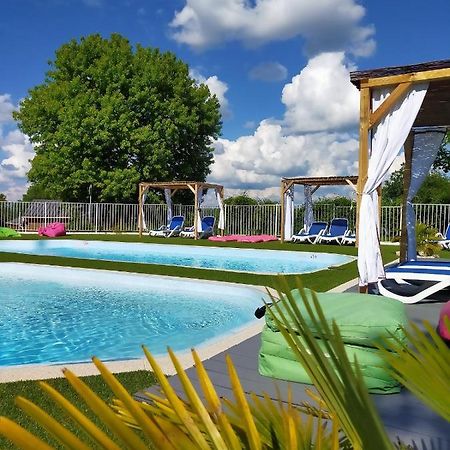 Camping Domaine Vallée du Tarn Saint-Cirgue Exterior foto