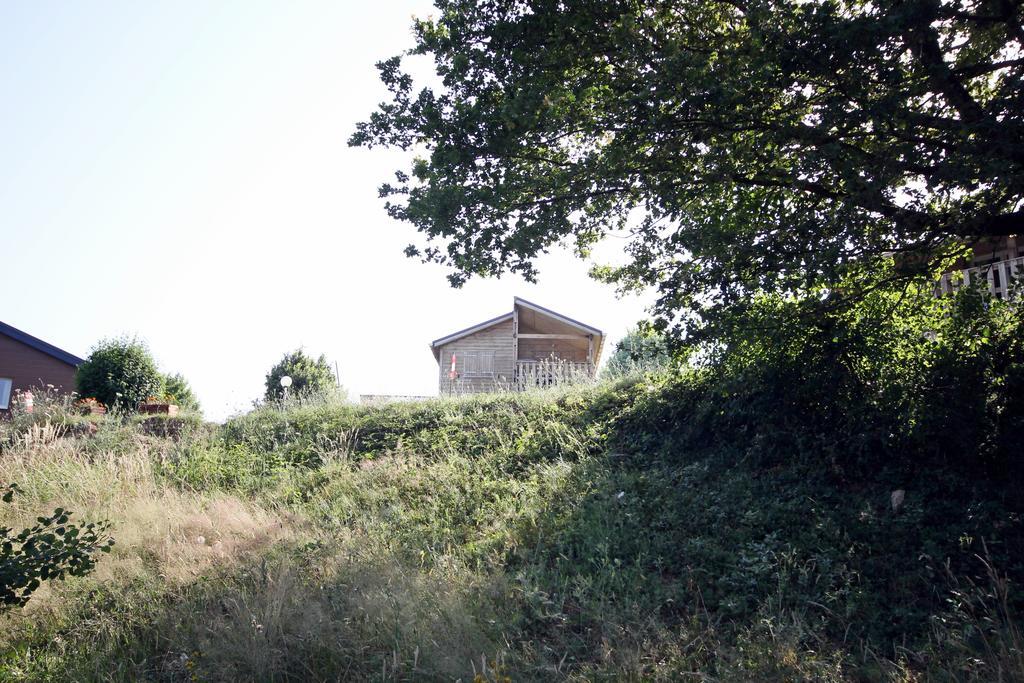 Camping Domaine Vallée du Tarn Saint-Cirgue Exterior foto